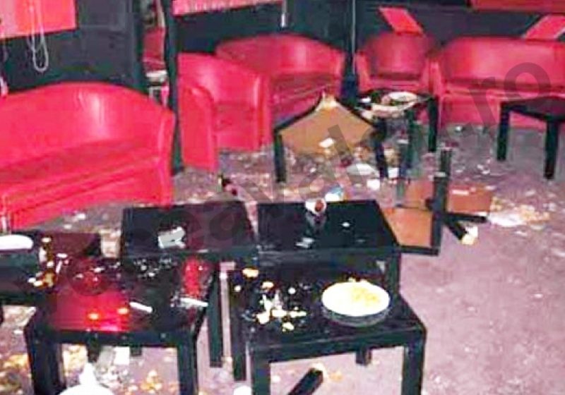 Baia Mare: BĂTAIE ÎN BAR. Un scandalagiu s-a ales cu amendă în valoare de 200 de lei Baia Mare: BĂTAIE ÎN BAR. Un scandalagiu s-a ales cu amendă în valoare de 200 de lei