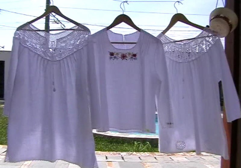 Baia Mare: "Cămaşa maramureşeană", eveniment dedicat Zilei Universale a Iei, la Bastionul Măcelarilor