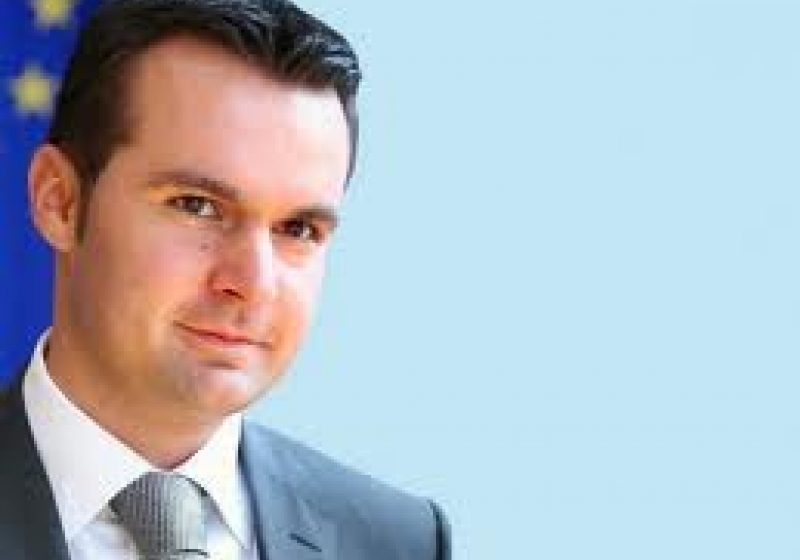 Primarul municipiului Baia Mare, Cătălin Cherecheș s-a pus la dispoziția procurorilor Direcției Naționale Anticorupție