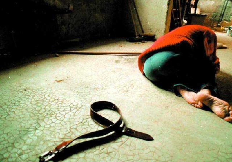 Baia Mare: 4 violatori trimisi in judecata dupa ce au nenorocit o minora de 15 ani Baia Mare: 4 violatori trimisi in judecata dupa ce au nenorocit o minora de 15 ani