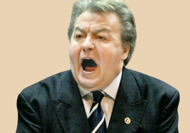 Corneliu Vadim Tudor, REVOCAT din funcţia de preşedinte PRM. C.V.Tudor: Ce au făcut ei acolo e nestatutar, ilegal. Pe mine nu mă poate înlocui nimeni din funcţie Corneliu Vadim Tudor, REVOCAT din funcţia de preşedinte PRM. C.V.Tudor: Ce au făcut ei acolo e nestatutar, ilegal. Pe mine nu mă poate înlocui nimeni din funcţie