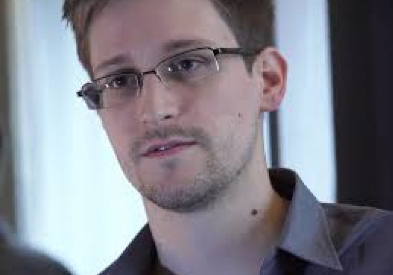 SUA piratează SMS-urile chineze (Snowden)