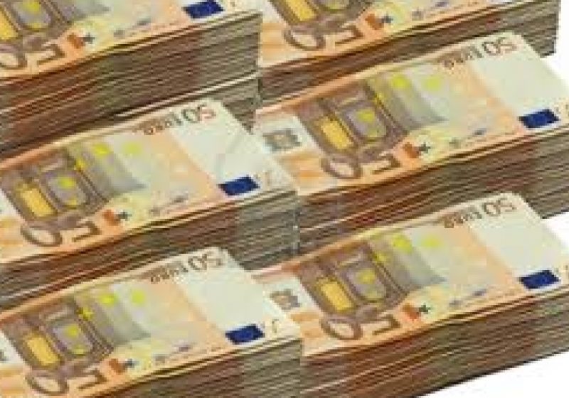 România trebuie să plătească, duminică, peste 122 de milioane de euro către FMI
