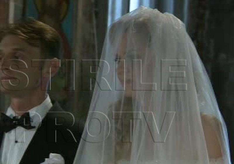Roberta Anastase s-a căsătorit la domeniul Ştirbey. Evenimentul a avut 400 de invitaţi