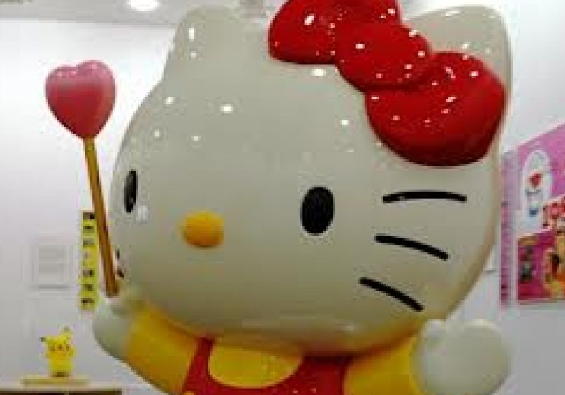 VIDEO: Lupte feroce pentru figurine Hello Kitty, în magazinele McDonald’s din Singapore