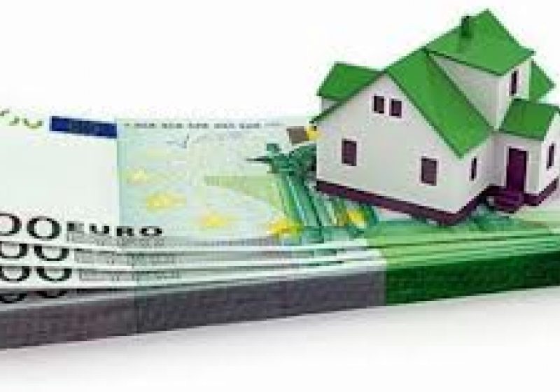 Piaţa imobiliară românească rămâne dependentă de creditele bancare Piaţa imobiliară românească rămâne dependentă de creditele bancare