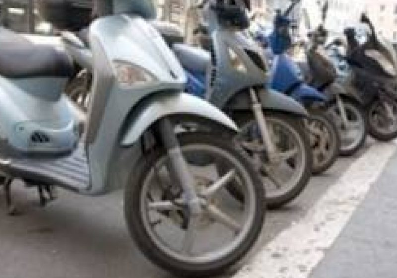 Sighet: Prins de poliţişti după ce a furat un moped