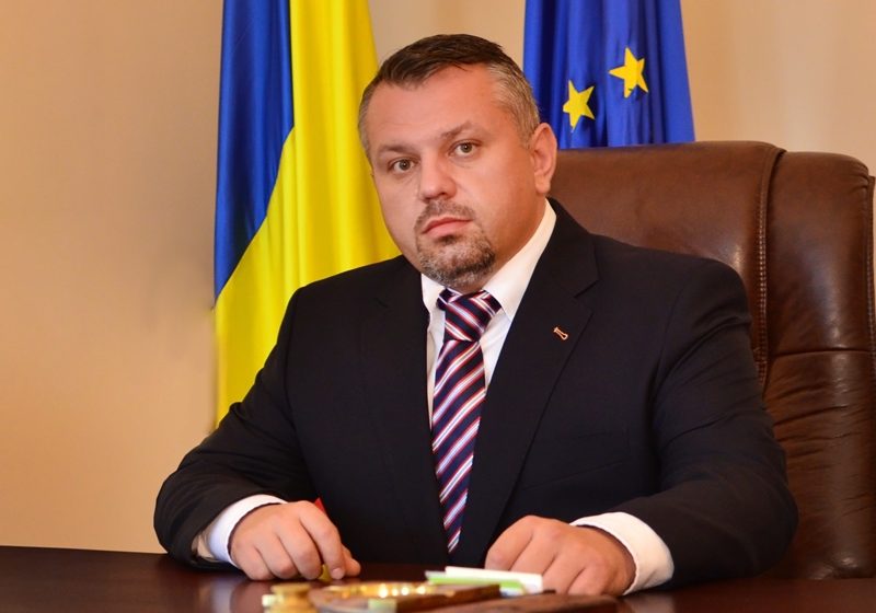 SIGHET: Olimpicii şi şefii de promoţie vor fi premiaţi de primarul Ovidiu Nemeş