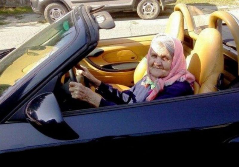 Baia Mare: Copil de 6 ani, accidentat pe trecerea de pietoni de o maşină la volanul căreia se afla o femeie de 67 de ani