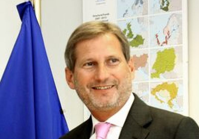 Comisarul european pentru politică regională, Johannes Hahn, efectuează o vizită în România