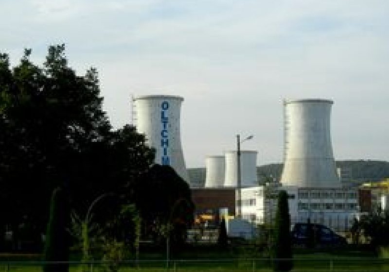 Vâlcea: 200 de salariaţi de la Oltchim au semnat o petiţie la Inspectoratul Teritorial de Muncă Vâlcea