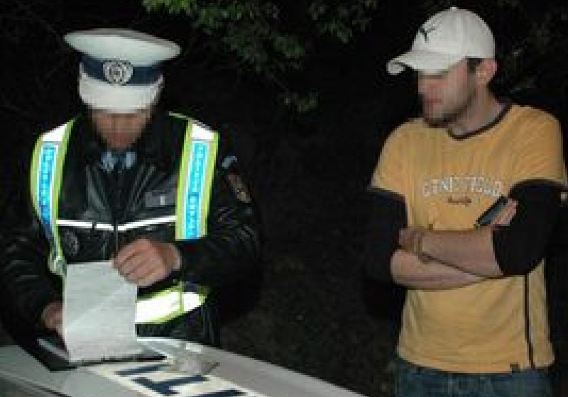 Acţiune a Poliţiei Rutiere vizând depăşirea vitezei, pe drumurile din Dâmboviţa, Ilfov, Prahova şi Argeş