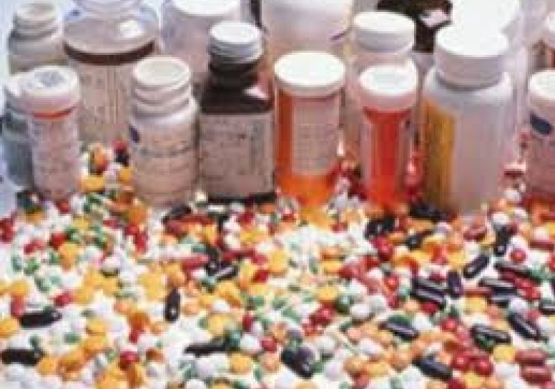 Zece milioane de medicamente contrafăcute şi potenţial mortale, confiscate de Interpol. Au fost vizate site-uri din 99 de ţări Zece milioane de medicamente contrafăcute şi potenţial mortale, confiscate de Interpol. Au fost vizate site-uri din 99 de ţări