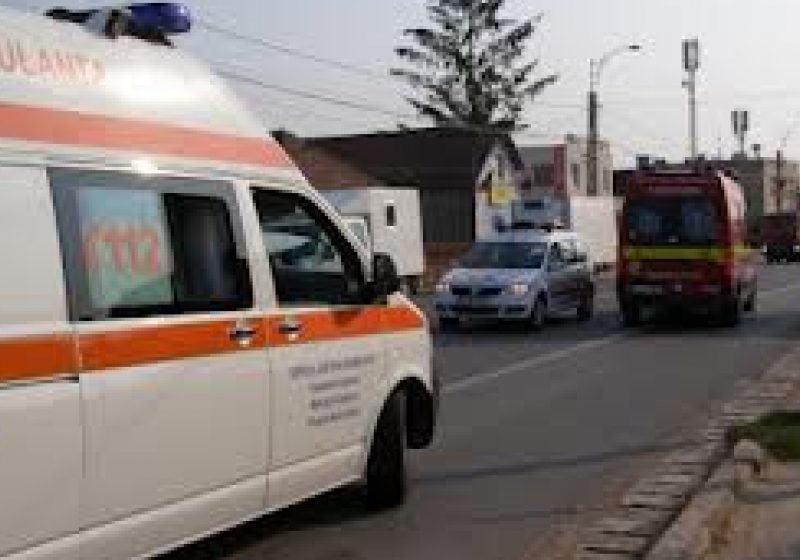 Cavnic: Minoră accidentată grav de un autoturism. Şoferul a fugit de la locul faptei