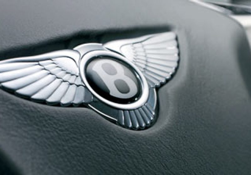 Bentley va construi în Marea Britanie cel mai scump SUV din lume (180.000 euro)