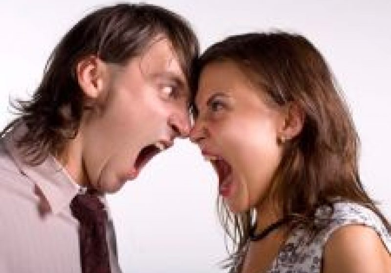 Principalul MOTIV pentru care soţii preferă să rămână într-o căsnicie nefericită
