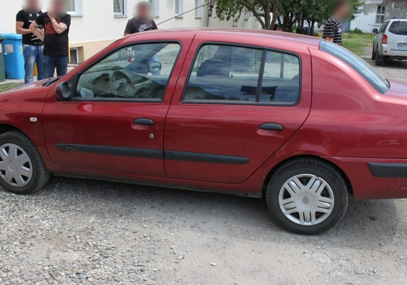 Dosar penal pentru un maramureşean prins la volanul unui autoturism furat din Ungaria