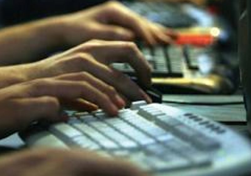 Elevii români au câştigat două medalii de aur, una de argint şi una de bronz la Olimpiada Internaţională de Informatică