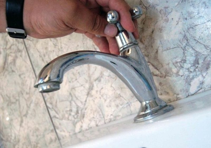 Furnizarea apei întreruptă pe mai multe străzi din Baia Mare