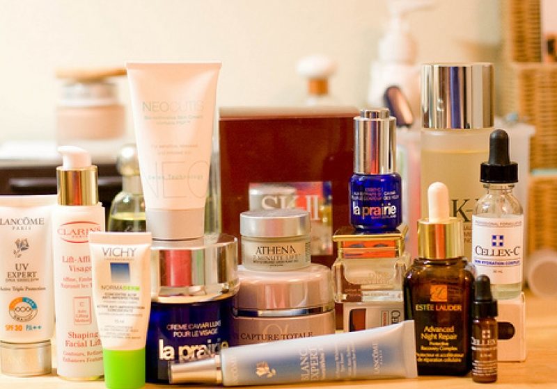 Începând de joi, produsele cosmetice din magazine, intrebuie să respecte reguli mult mai stricte Începând de joi, produsele cosmetice din magazine, intrebuie să respecte reguli mult mai stricte