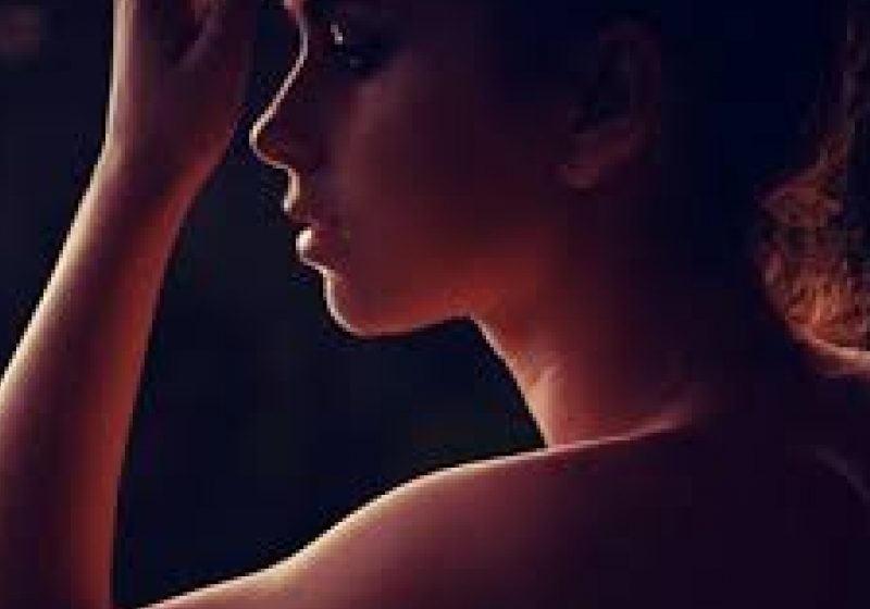 INNA, TOPLESS PE FACEBOOK: Fotografia sexy care i-a incitat pe fani INNA, TOPLESS PE FACEBOOK: Fotografia sexy care i-a incitat pe fani