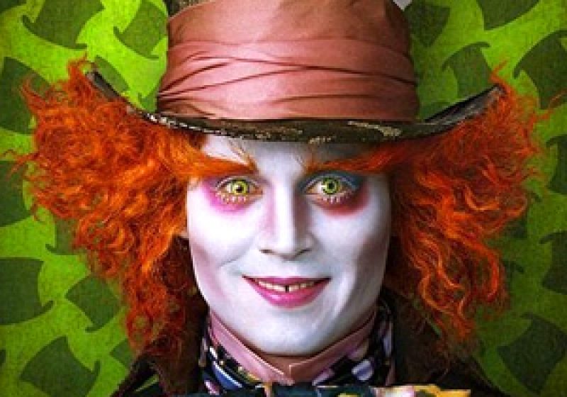 Johnny Depp ar putea juca într-o continuare a filmului "Alice în Ţara Minunilor"