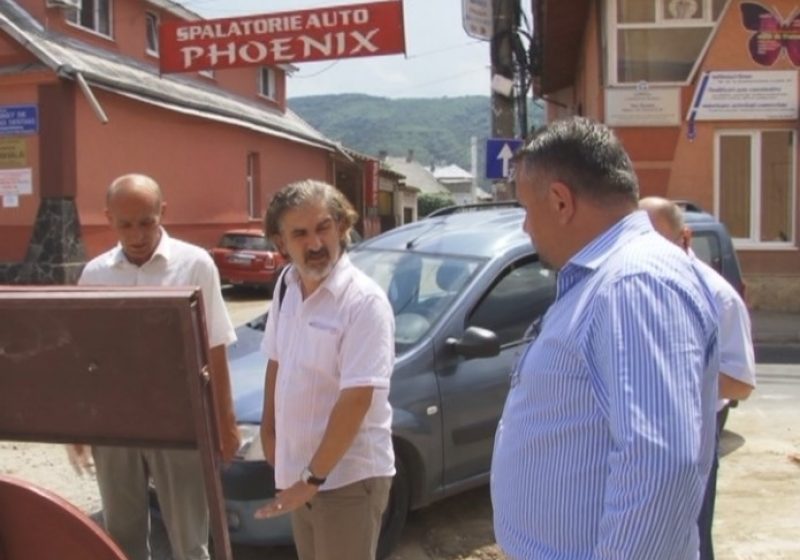 SIGHET: Ovidiu Nemeş se declară mulţumit de lucrările de pe Coposu şi anunţă o inaugurare cu mare fast