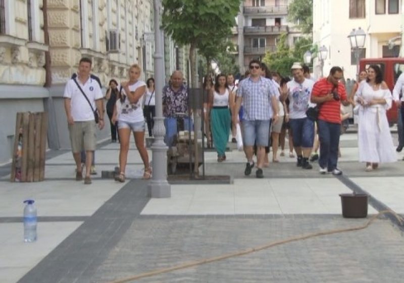 SIGHET: Un grup de membrii ai Tineretului Naţional Liberal din Bucureşti în vizită la Sighetu Marmaţiei