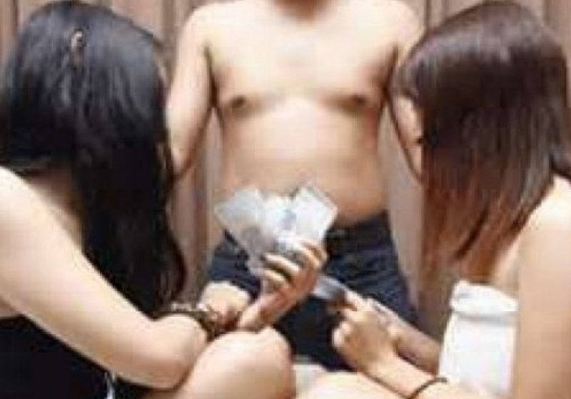 A apelat la un gigolo, dar acum regretă amarnic. Iată ce a păţit o constanţeancă A apelat la un gigolo, dar acum regretă amarnic. Iată ce a păţit o constanţeancă