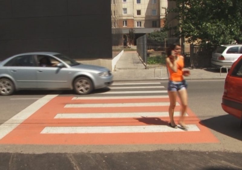 SIGHET: O nouă trecere de pietoni a fost amenajată lângă centrul comercial