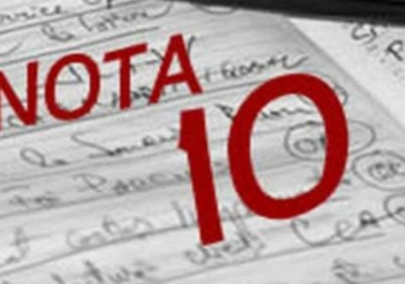 Baia Mare: 5 elevi de nota 10 la bacalaureat vor primi bani de la Guvern