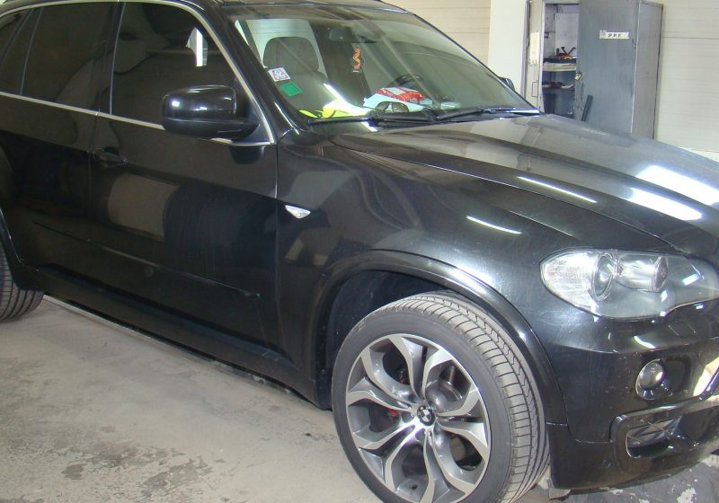 Un bărbat din Şieu prins de poliţişti la volanul unui autoturism furat din Rusia Un bărbat din Şieu prins de poliţişti la volanul unui autoturism furat din Rusia