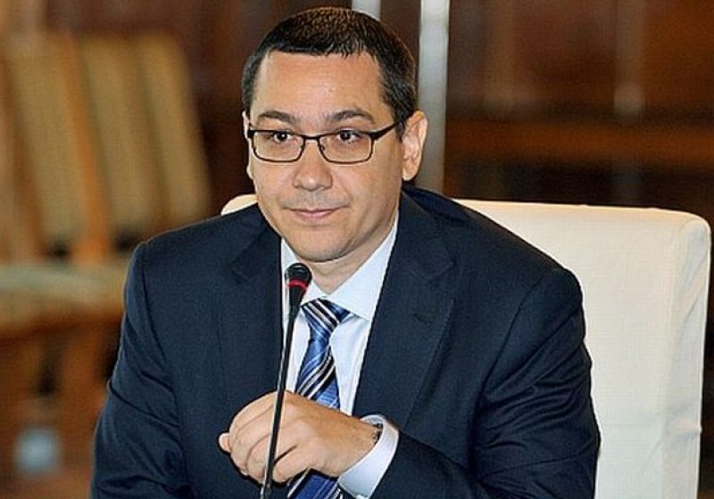 Ponta: Nu dăm afară zeci de mii de oameni. Desfiinţăm 60.000 posturi vacante şi restructurăm 2.800 din toate ministerele