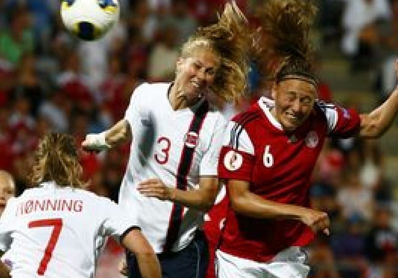Fotbal feminin: Norvegia, în finala Euro, după 5-3 (după lovituri de departajare) cu Danemarca Fotbal feminin: Norvegia, în finala Euro, după 5-3 (după lovituri de departajare) cu Danemarca