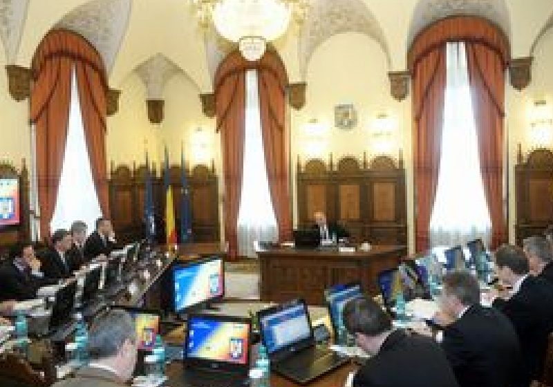 Preşedinţie: CSAT nu a avizat niciodată un contract de privatizare după încheierea procesului de licitaţie
