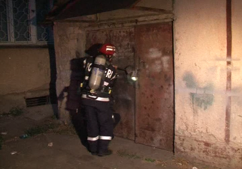 Baia Mare: Incendiu la o magazie de pe strada Progresului (FOTO)