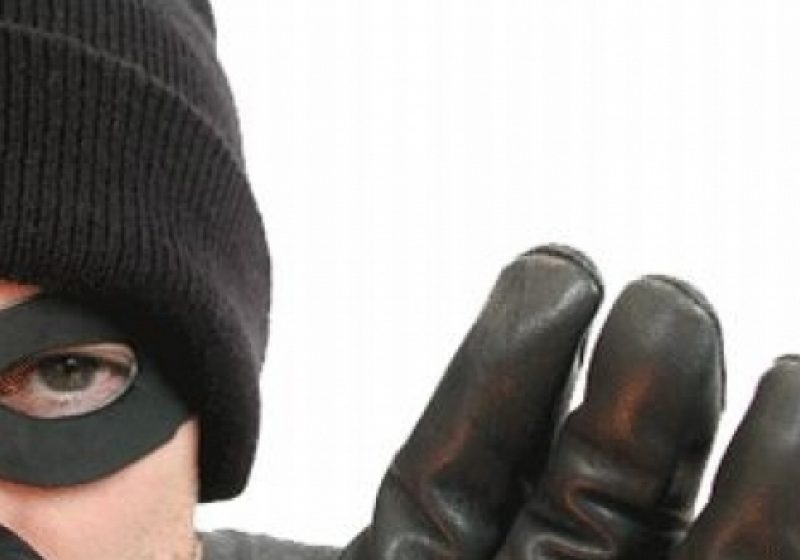 Furturi şi distrugeri din Sighet şi Baia Mare în atenţia Jandarmeriei Maramureş