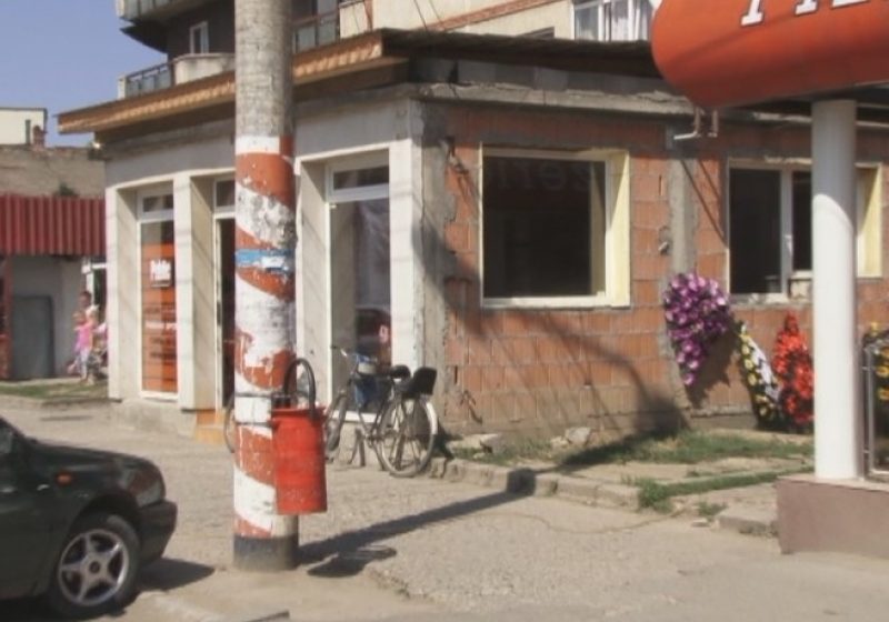SIGHET:Cu cât oraşul cunoaşte o mai bună abordare estetică şi architecturală, cu atât mai mult contrastele ne sar în ochi şi par mai dizgraţioase
