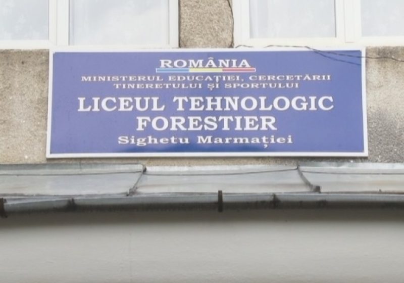 SIGHET: Peste 500 de elevi vor studia în anul şcolar 2013- 2014 la cele două licee cu profil tehnologic din Sighet