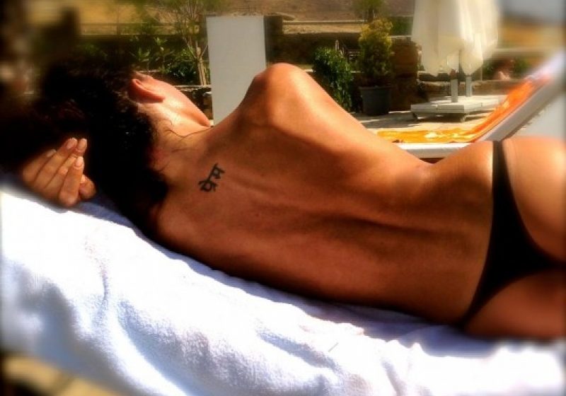 Mihaela Rădulescu, topless la plajă: ”Bine că am adormit pe stânga”
