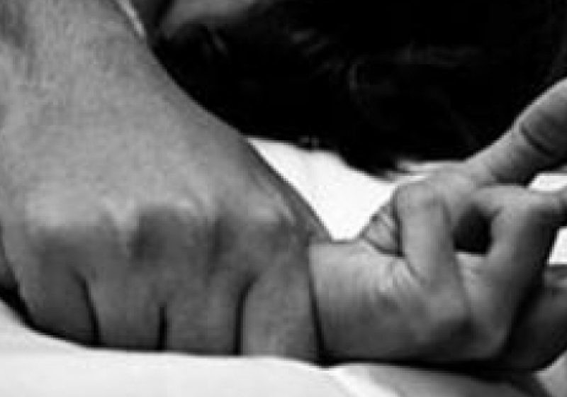 O femeie din Ocna Şugatag a anunţat poliţia că fiica ei a fost victima unui viol