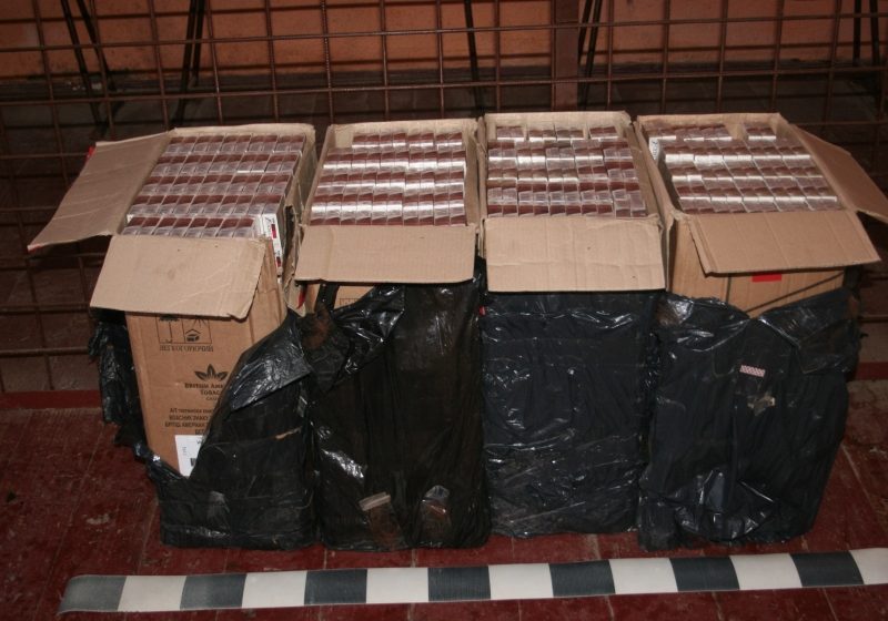Ţigări de contrabandă descoperite la intrarea în ţară Ţigări de contrabandă descoperite la intrarea în ţară