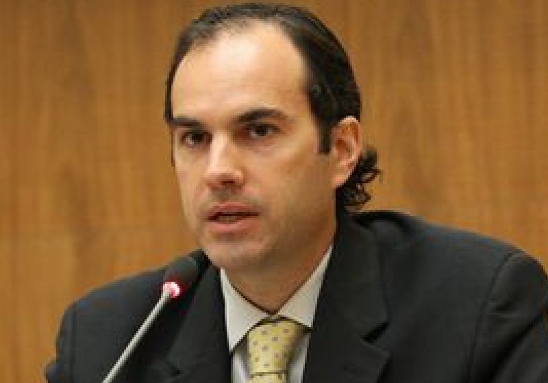 Guillermo Tolosa (FMI): Proiecţia de creştere a PIB de 2% în 2013 poate fi atinsă în România Guillermo Tolosa (FMI): Proiecţia de creştere a PIB de 2% în 2013 poate fi atinsă în România