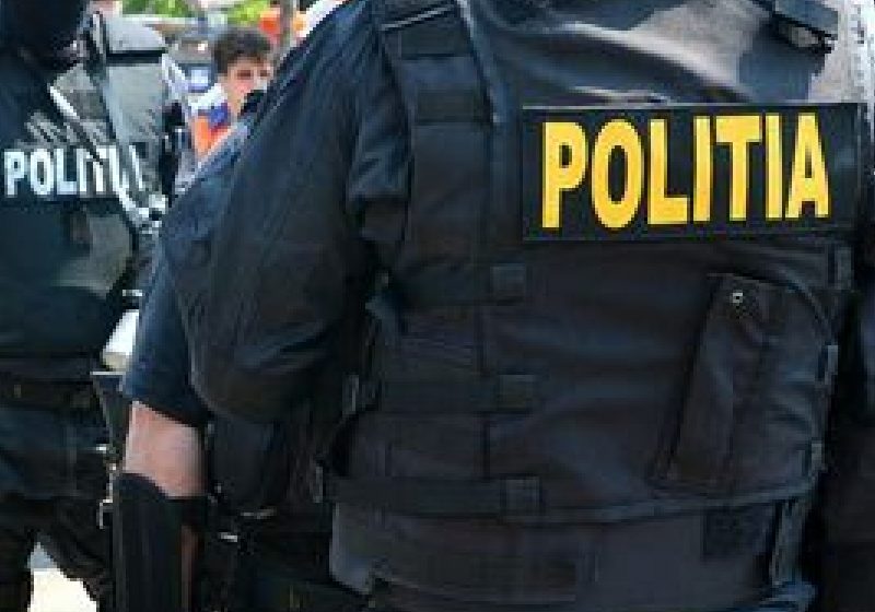 DGPMB: Peste 400 de poliţişti vor asigura ordinea la meciul Steaua Bucureşti-Legia Varşovia