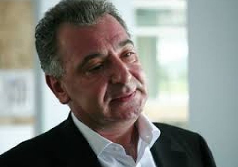 Probleme pentru cel mai bogat roman. Afla ce veste a primit borşeanul Frank Timis de la Bursa din Londra