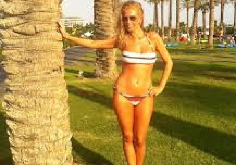 Andreea Bănică a ajuns super-slabă cu o dietă plină de calorii! Ce spune că mănâncă Andreea Bănică a ajuns super-slabă cu o dietă plină de calorii! Ce spune că mănâncă