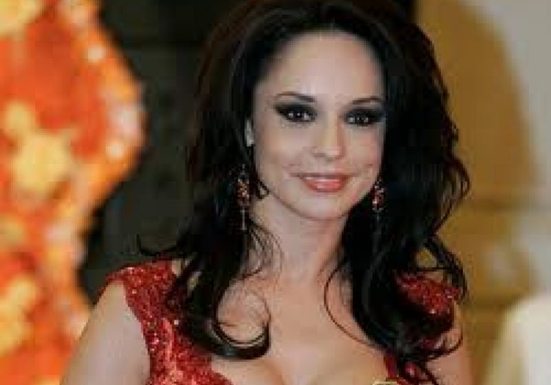 Andreea Marin O DESFIINŢEAZĂ PE LAVINIA PÂRVA, noua iubită a lui Bănică Jr.! "Nu poate să fie un model pentru copilul meu"