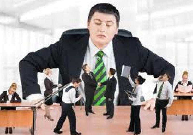 Nouă din zece angajaţi români spun că sunt afectaţi de violenţa psihică la locul de muncă Nouă din zece angajaţi români spun că sunt afectaţi de violenţa psihică la locul de muncă
