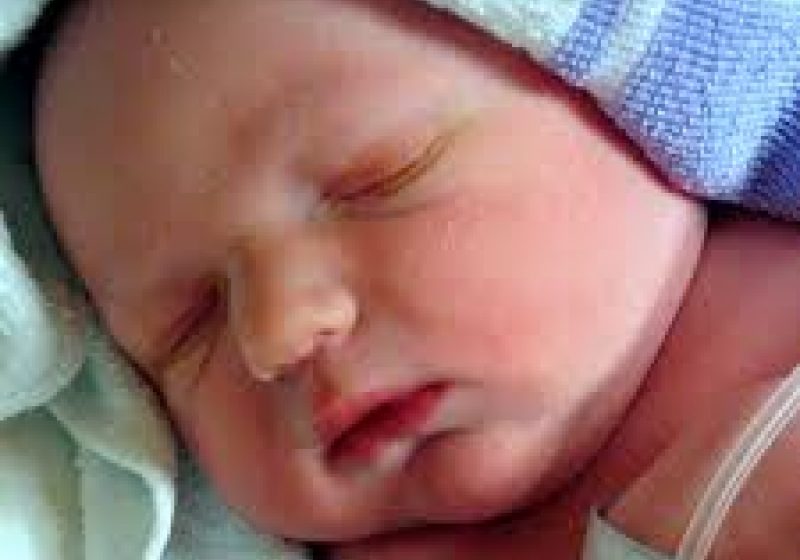 BOALA care AMENINŢĂ COPIII. Părinţii îndemnaţi de medici să accepte vaccinul