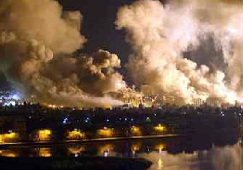 Cel puţin 56 de morţi în două explozii la Bagdad Cel puţin 56 de morţi în două explozii la Bagdad